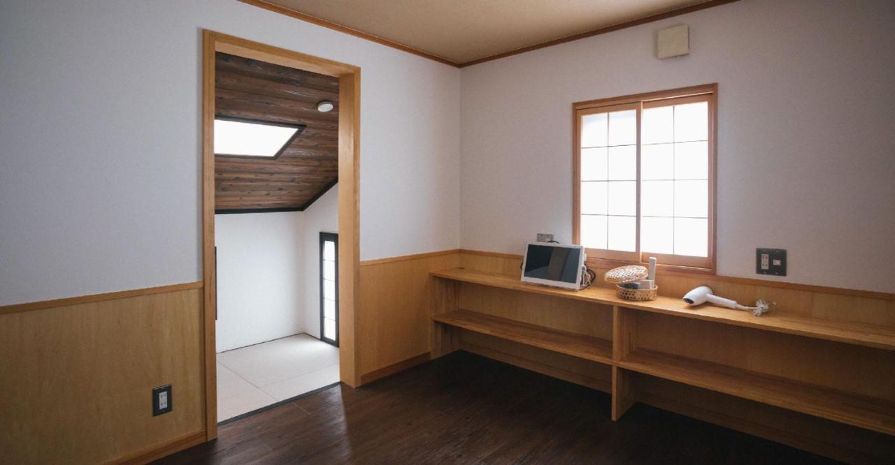 Miyajima Shiro Hotel Hatsukaichi Exterior foto